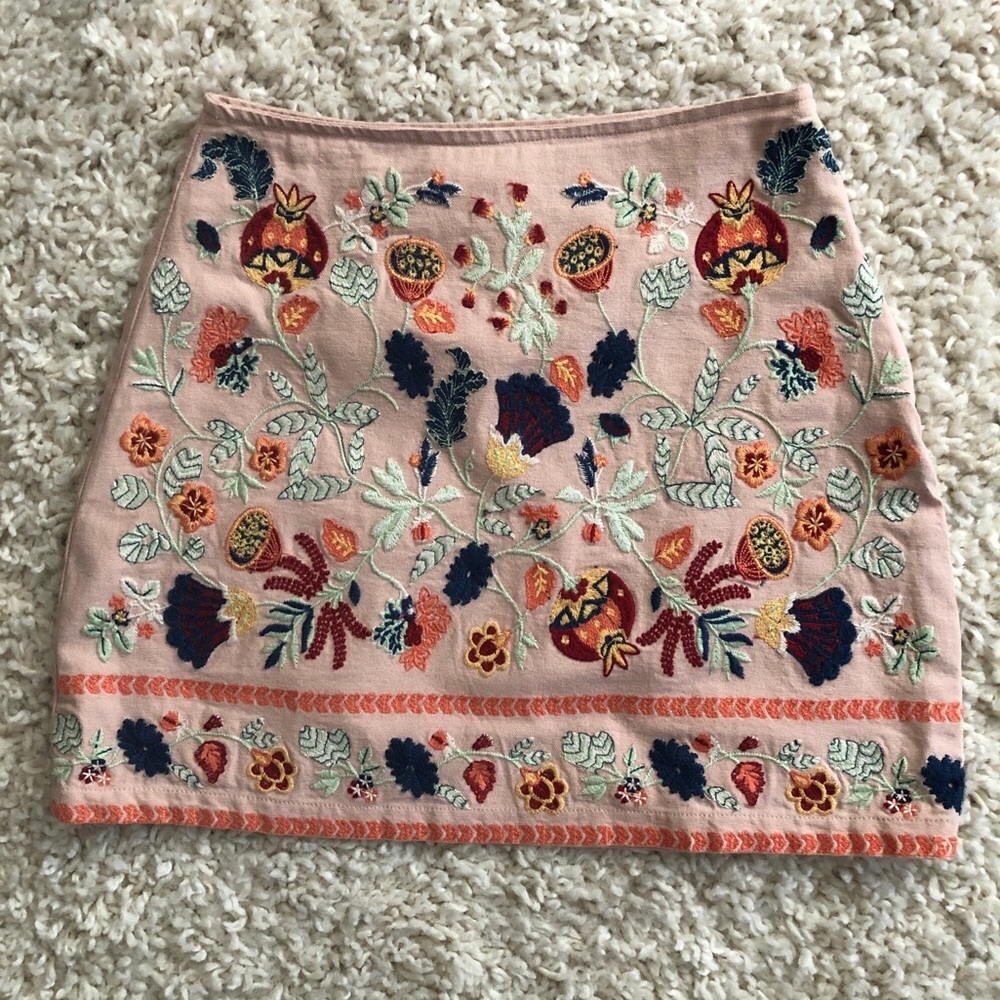 Urban Outfitters Embroidered Midi Shirt XS